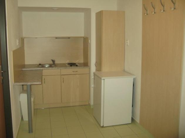 Uninova Hostel Bratislava Oda fotoğraf