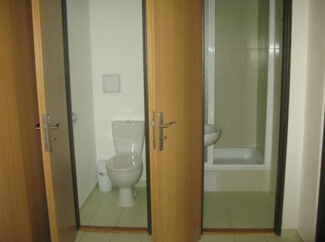 Uninova Hostel Bratislava Oda fotoğraf